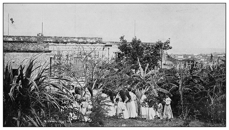 古色古香黑白照片:古巴圣克拉拉省Sagua la Grande女子学校